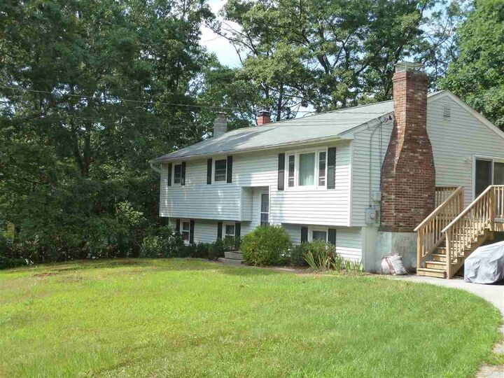 Property Photo: 75 Belmont Drive NH 03054