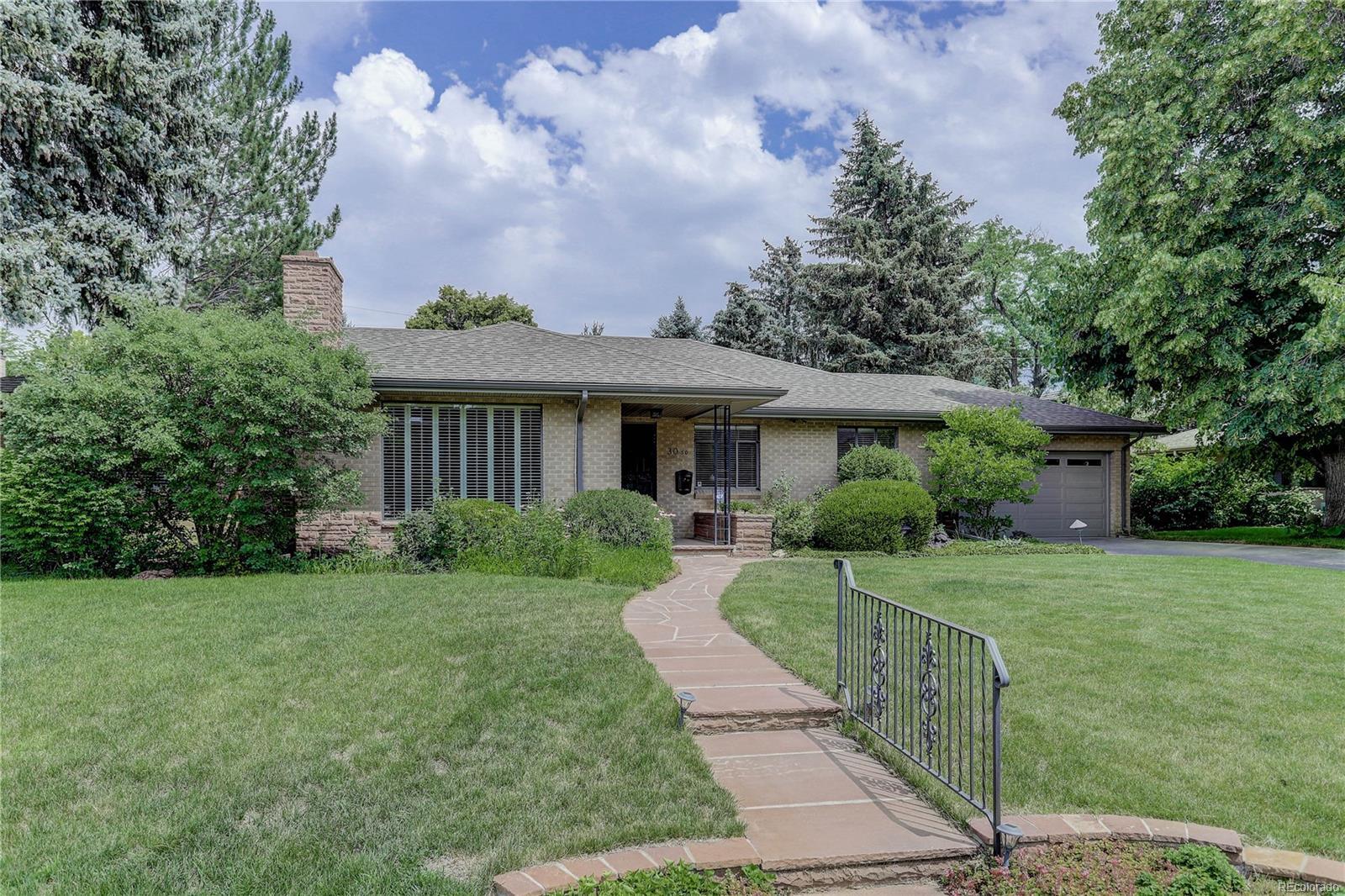 Property Photo: 30 S Clermont Street CO 80246