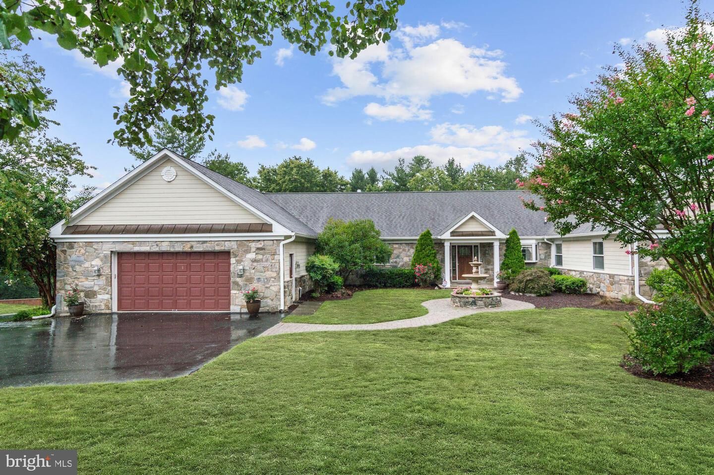 Property Photo:  6604 Whitegate Road  MD 21029 