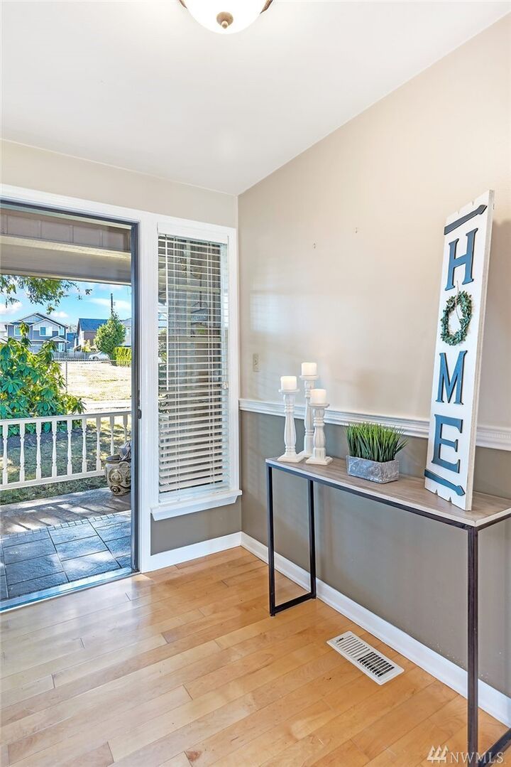 Property Photo: 10117 Chapel Hill Rd WA 98258