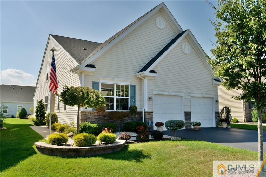 Property Photo:  28 Draw Bridge Drive  NJ 08831 