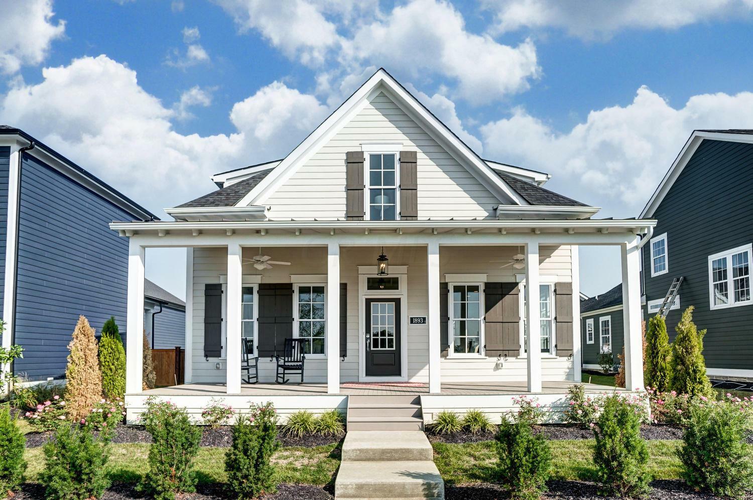 Property Photo: 1893 Red Oak Street OH 43035