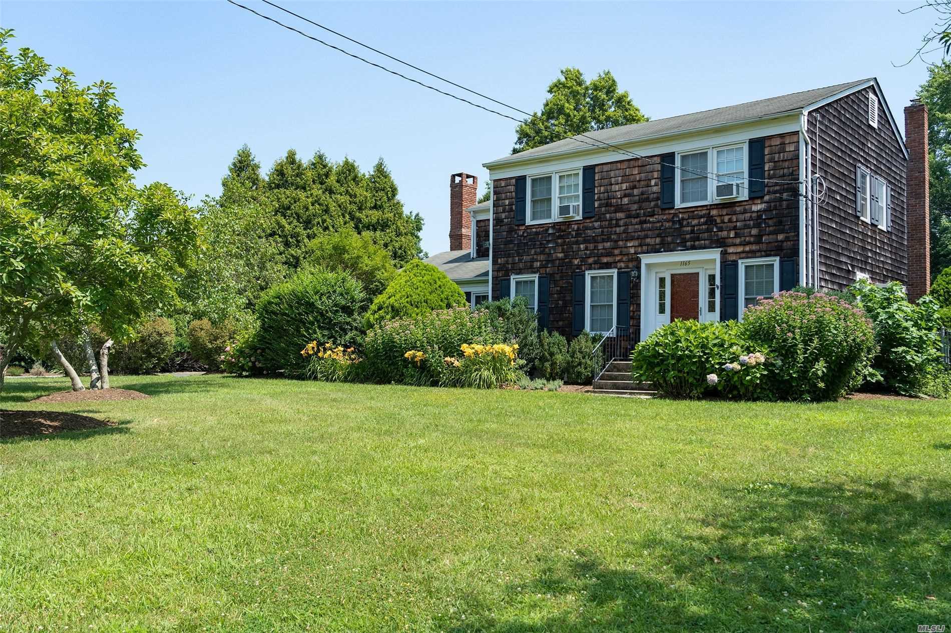 Property Photo:  1165 Theresa Drive  NY 11952 