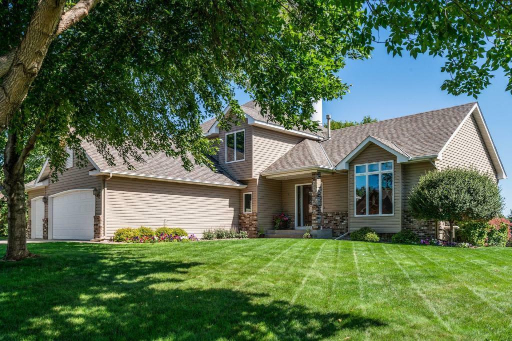 Property Photo:  507 Ironwood Avenue NE  MN 56071 