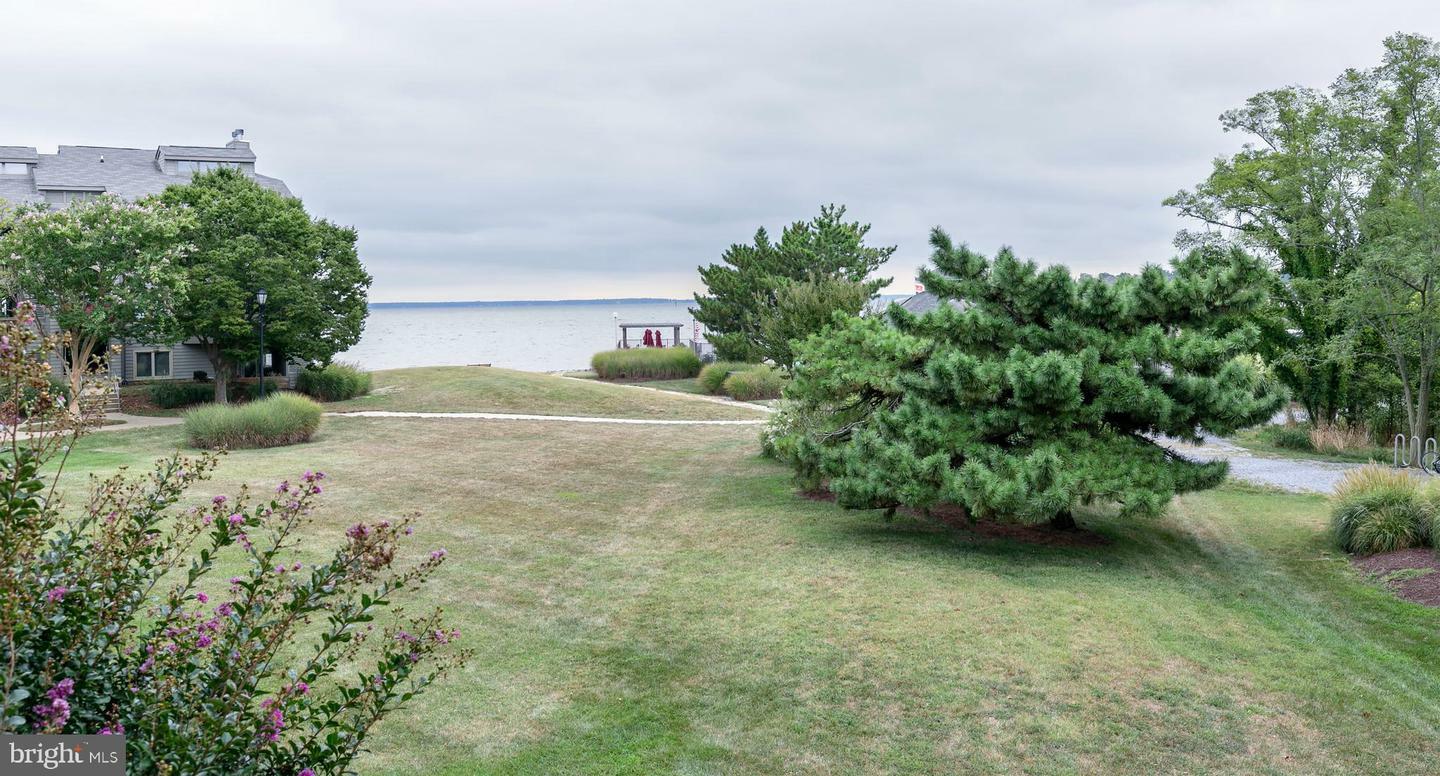 Property Photo:  2121 Beach Village Court 102  MD 21403 