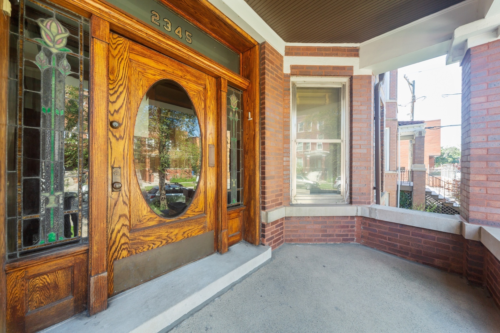 Property Photo: 2345 West Walton Street IL 60622
