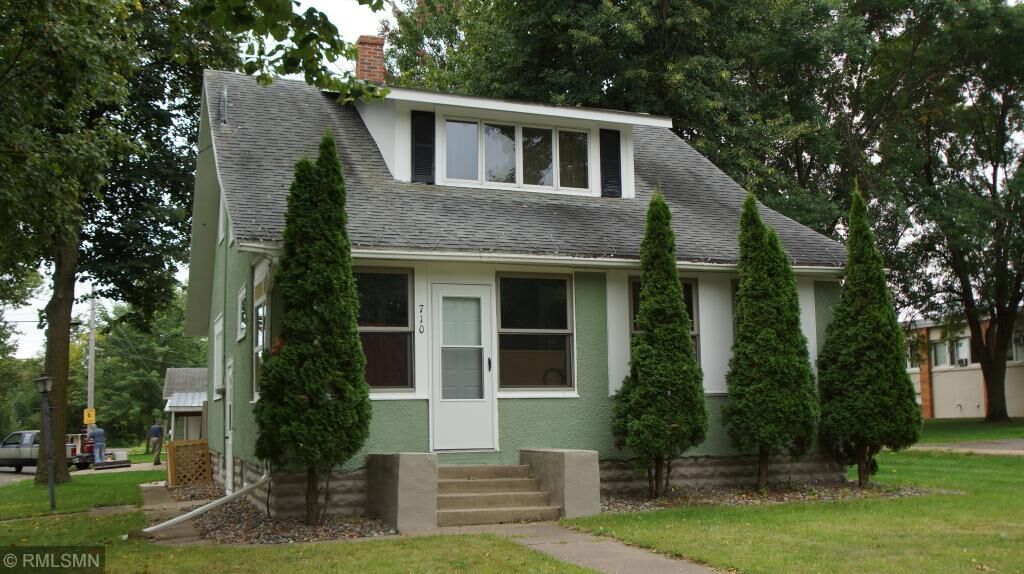 Property Photo:  710 W 4th Street  MN 55069 