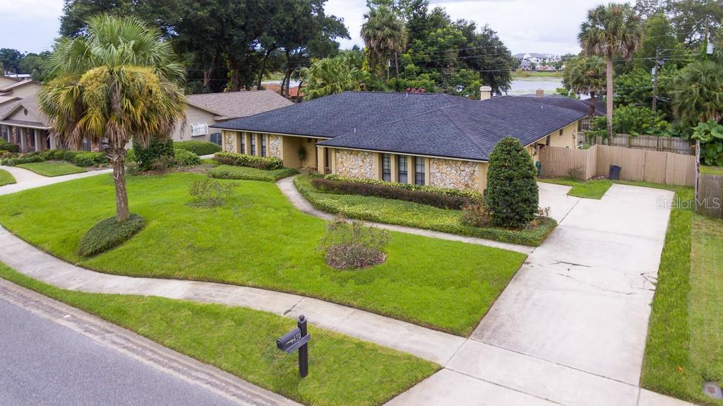 Property Photo:  450 Stonewood Ln  FL 32751 