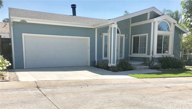 Property Photo:  27850 Blue Sky Drive  CA 91351 