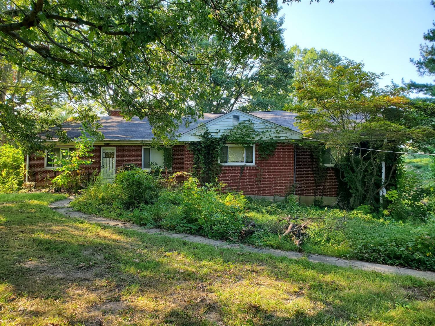 Property Photo:  768 Hill Street  OH 45215 