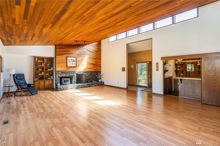 Property Photo: 1309 NW Airport Rd WA 98532