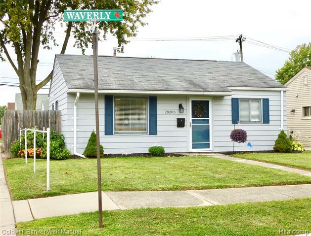 Property Photo:  28303 Waverly Street  MI 48066 