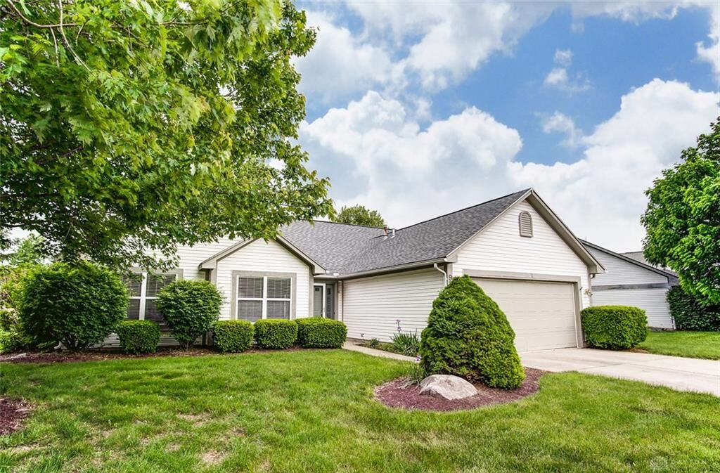Property Photo: 9301 Heritage Glen Drive OH 45342