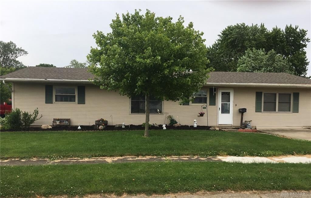 Property Photo: 9 Western Drive OH 45381