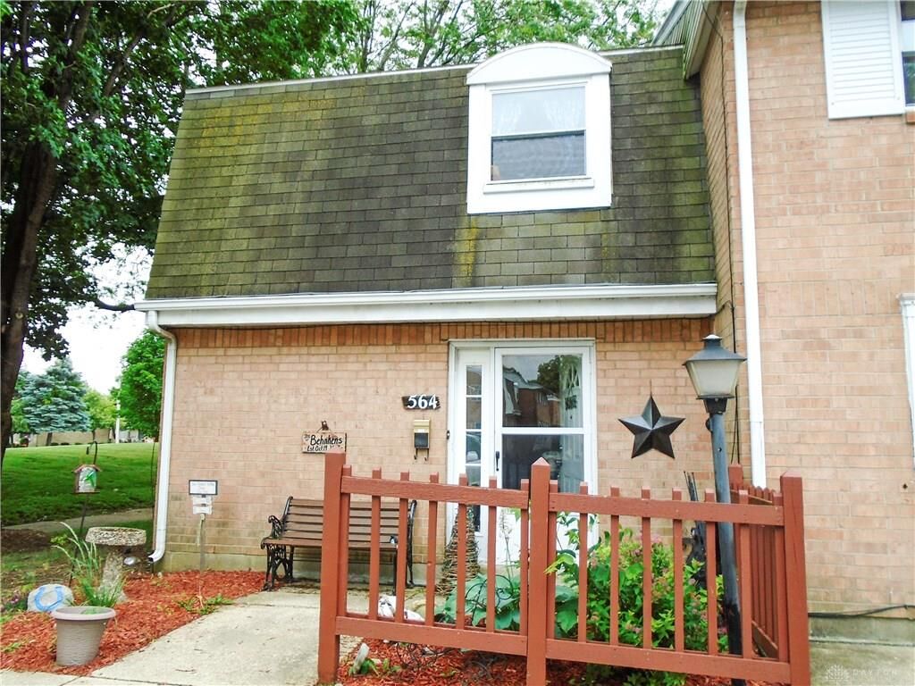 Property Photo: 564 Adrian Court OH 45309