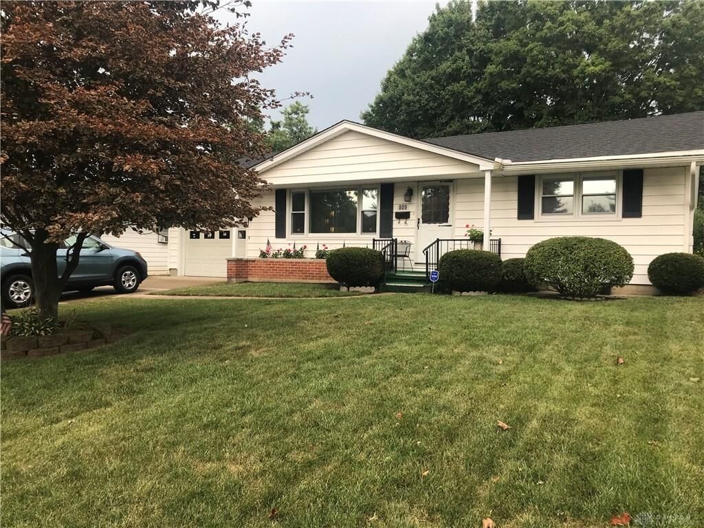 Property Photo:  809 Terry Lane  OH 43078 