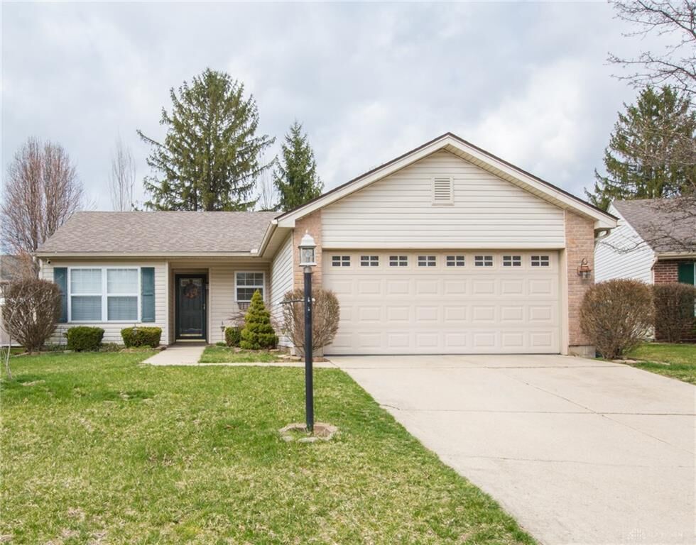 Property Photo: 5382 Mallet Club Drive OH 45439