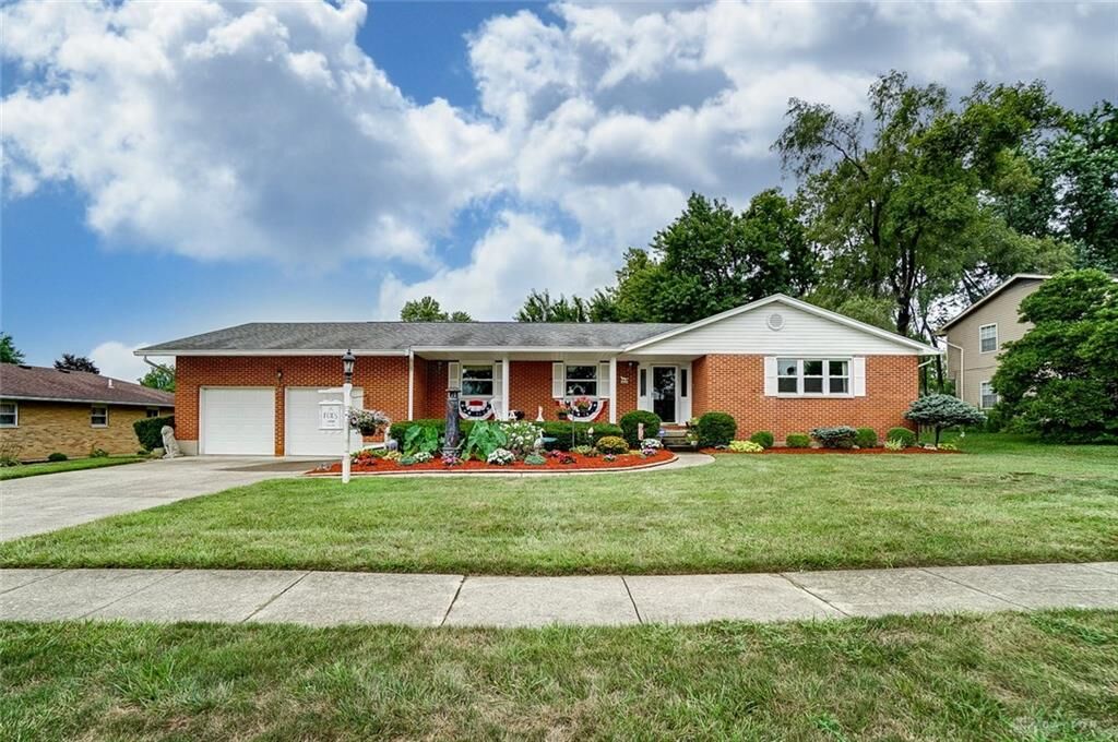 Property Photo: 329 Lindell Drive OH 45327