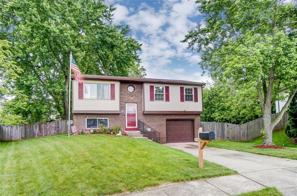 Property Photo: 1897 Snowcloud Court OH 45420