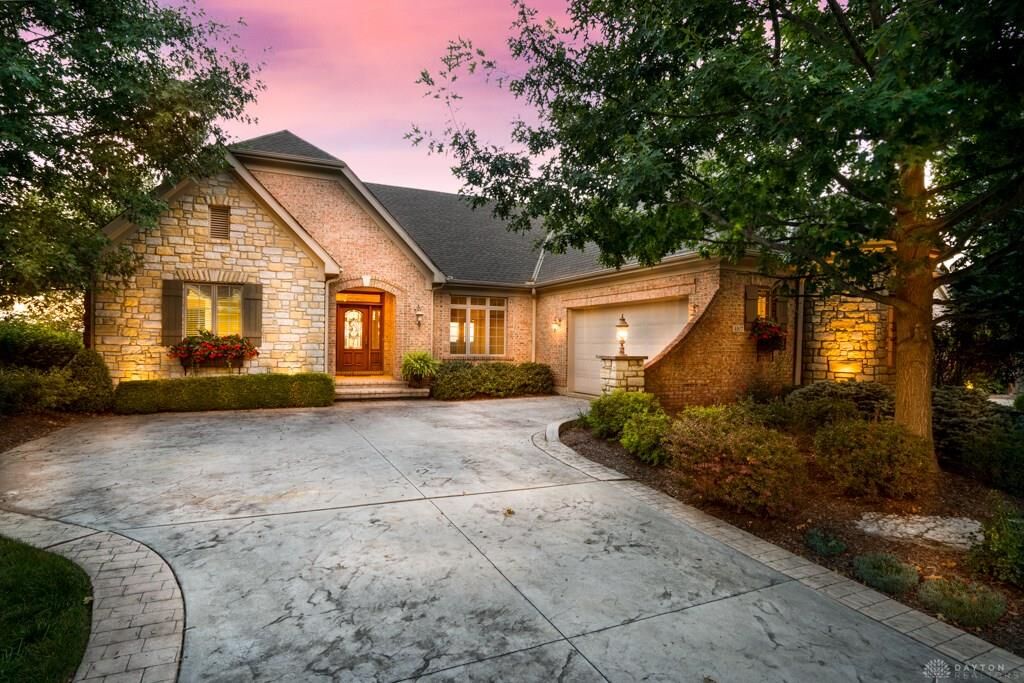 Property Photo:  4917 Water Stone Lane  OH 45039 