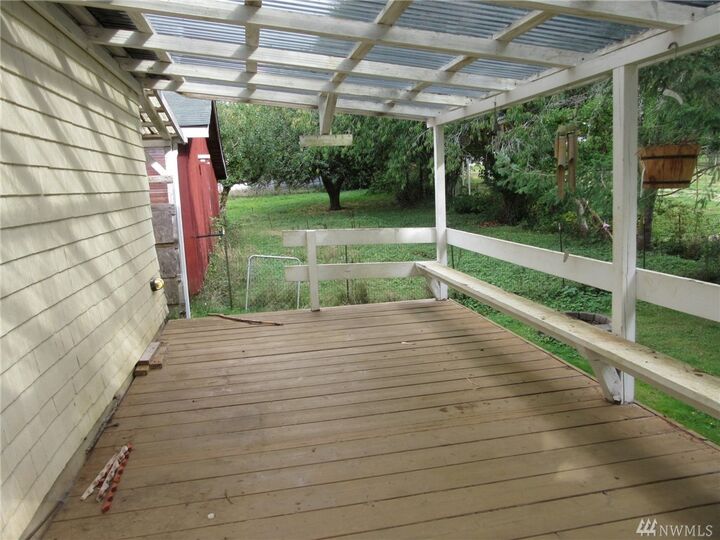 Property Photo:  16 Egge Rd  WA 98550 
