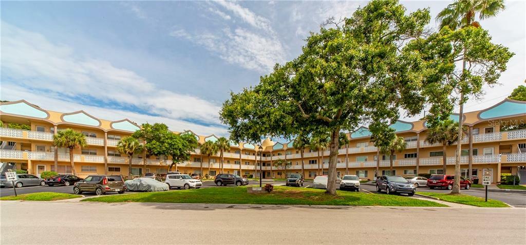 Property Photo: 2466 Ecuadorian Way 78 FL 33763