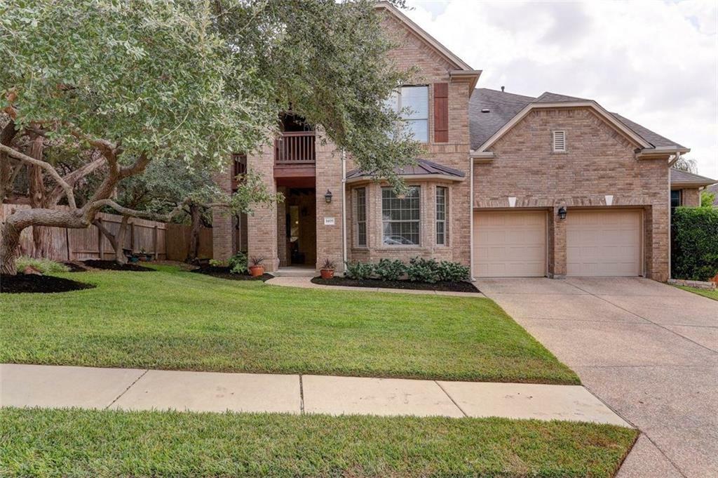 Property Photo:  1405 Lake Bluff Cove  TX 78665 