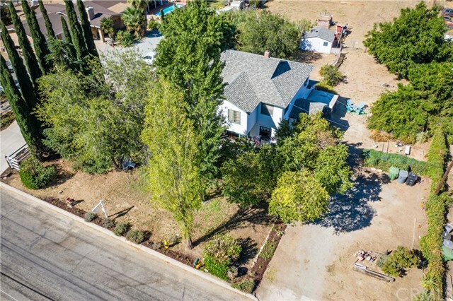 Property Photo:  10943 Bellflower Ave  CA 92223 