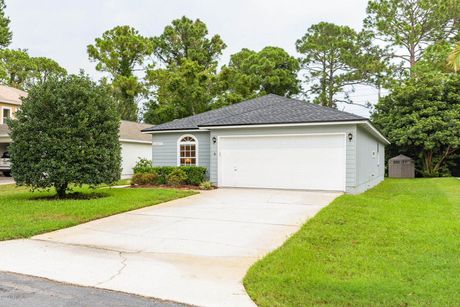 Property Photo: 3855 Tropical Terrace FL 32250