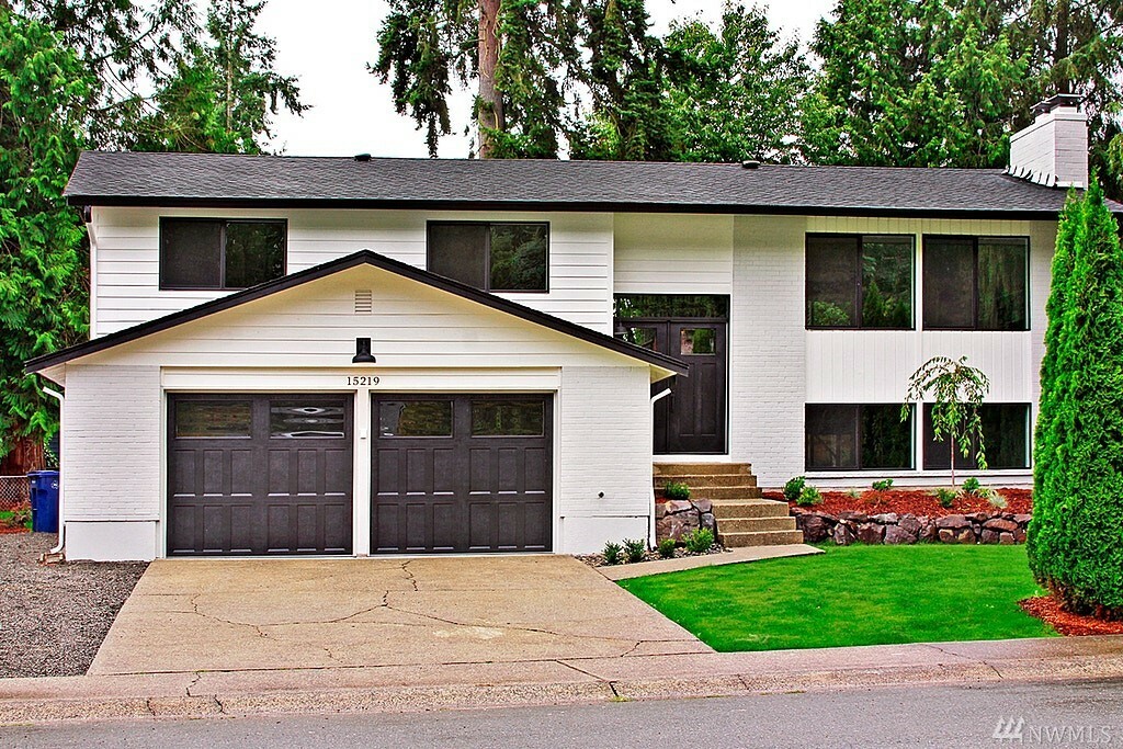 Property Photo:  15219 118th Ave NE  WA 98011 