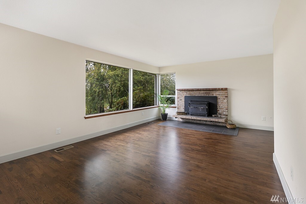 Property Photo: 23655 156th Avenue SE WA 98042