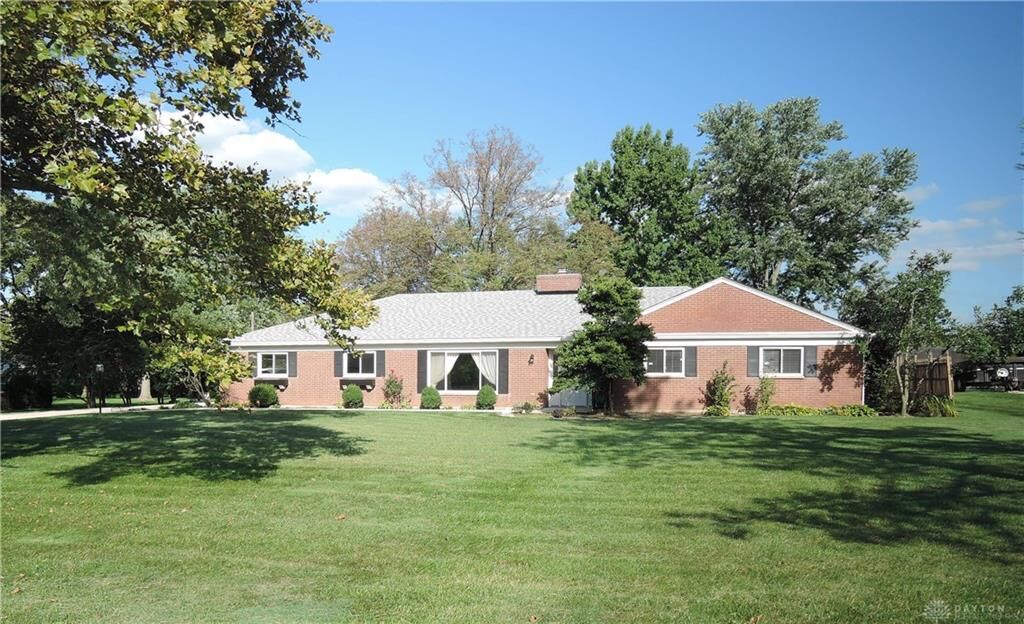 Property Photo: 7408 Kings Run Road OH 45459