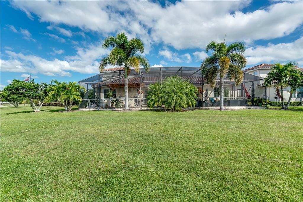 Property Photo:  4155 Isle Vista Avenue  FL 32812 