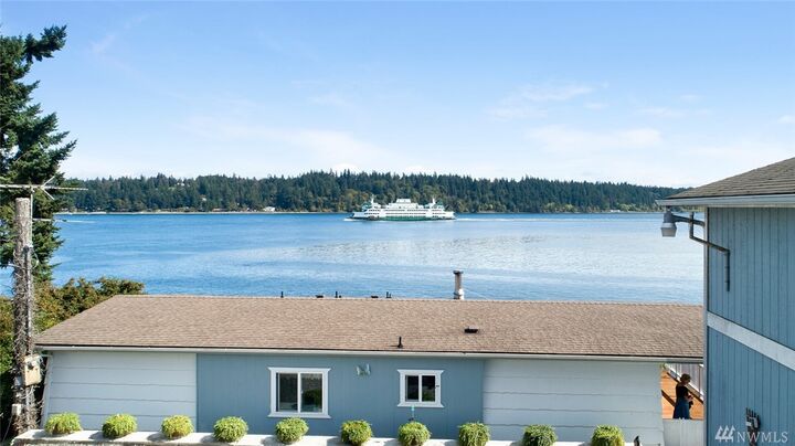 Property Photo: 5801 Watauga Beach Drive E WA 98366