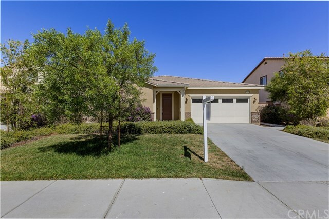 Property Photo:  25480 Water Wheel Court  CA 92584 