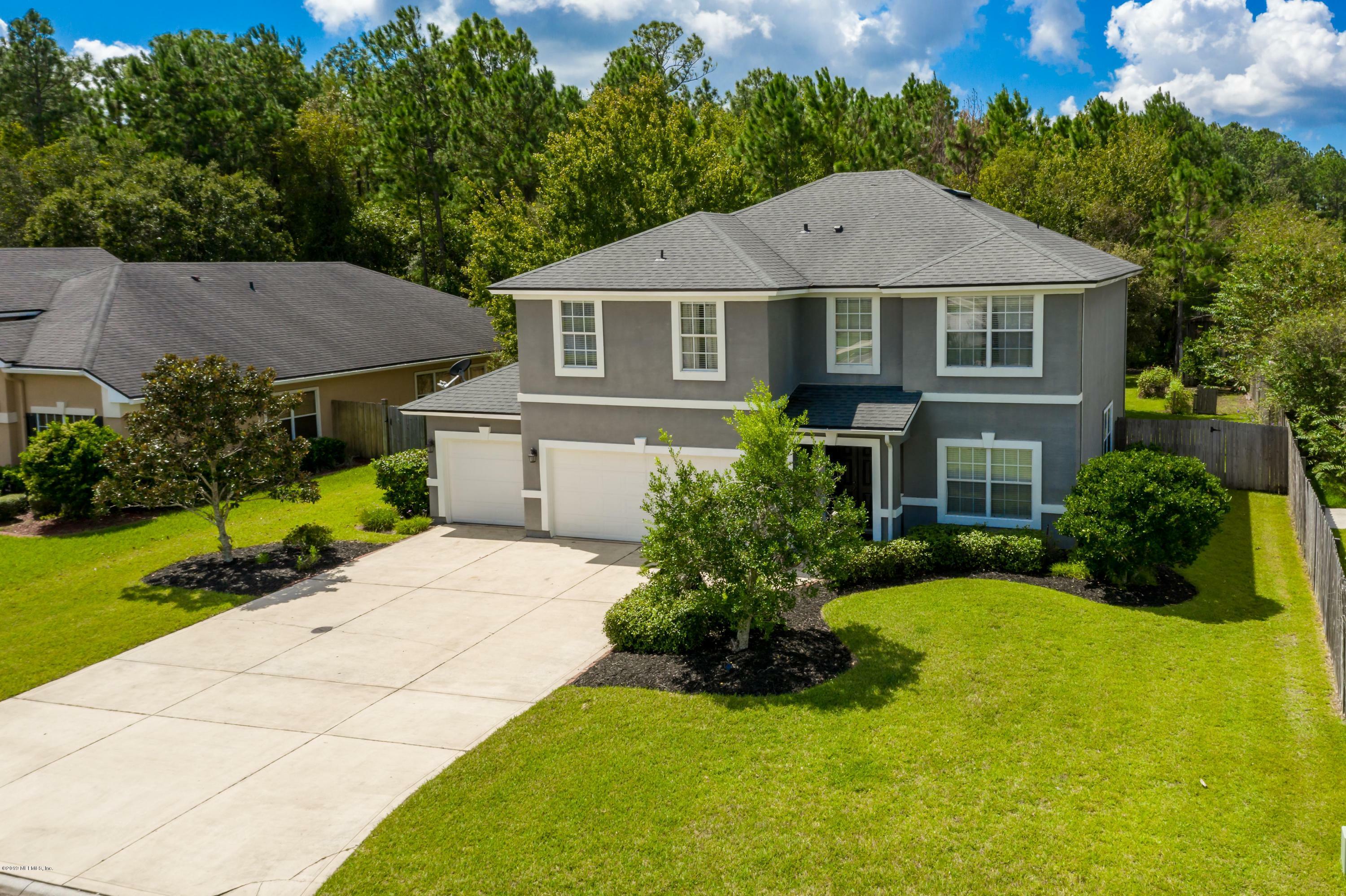 Property Photo:  305 Stonehurst Parkway  FL 32092 