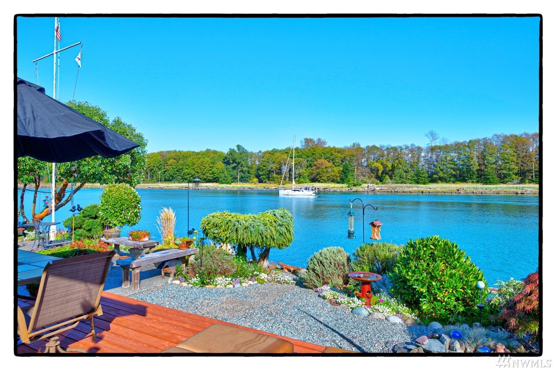 Property Photo: 818 Shoshone Drive WA 98257