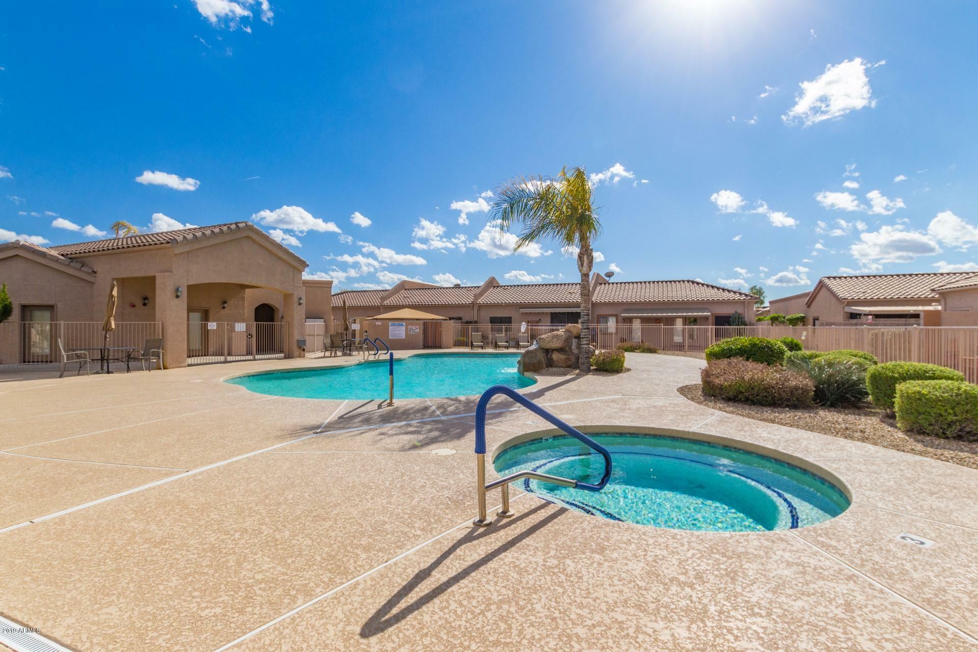 Property Photo: 18650 N 91st Avenue 4301 AZ 85382