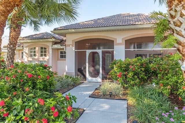 Property Photo: 498 Lake Of The Woods Drive FL 34293