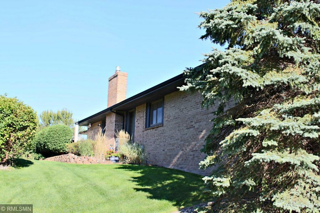 Property Photo:  7073 Robinwood Trail  MN 55125 