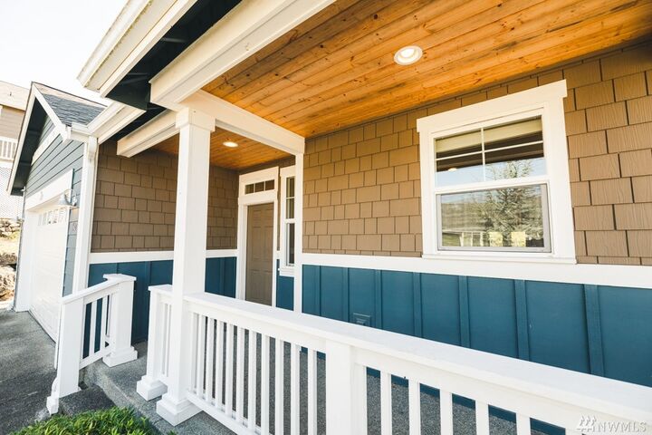 Property Photo: 1642 NE Minor Court WA 98370