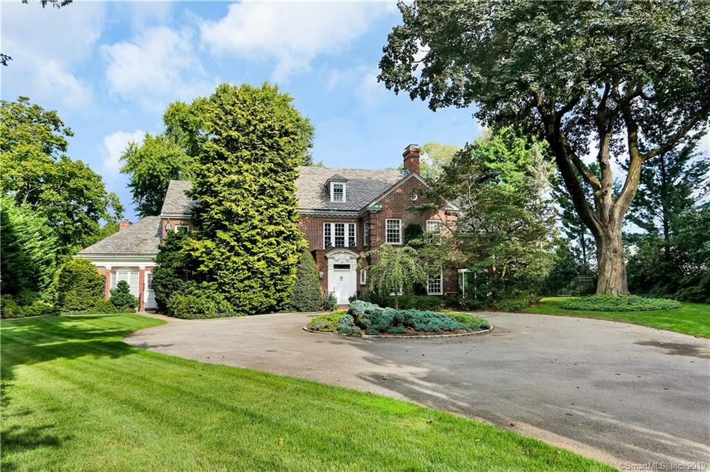 Property Photo: 8 Broad Road CT 06830