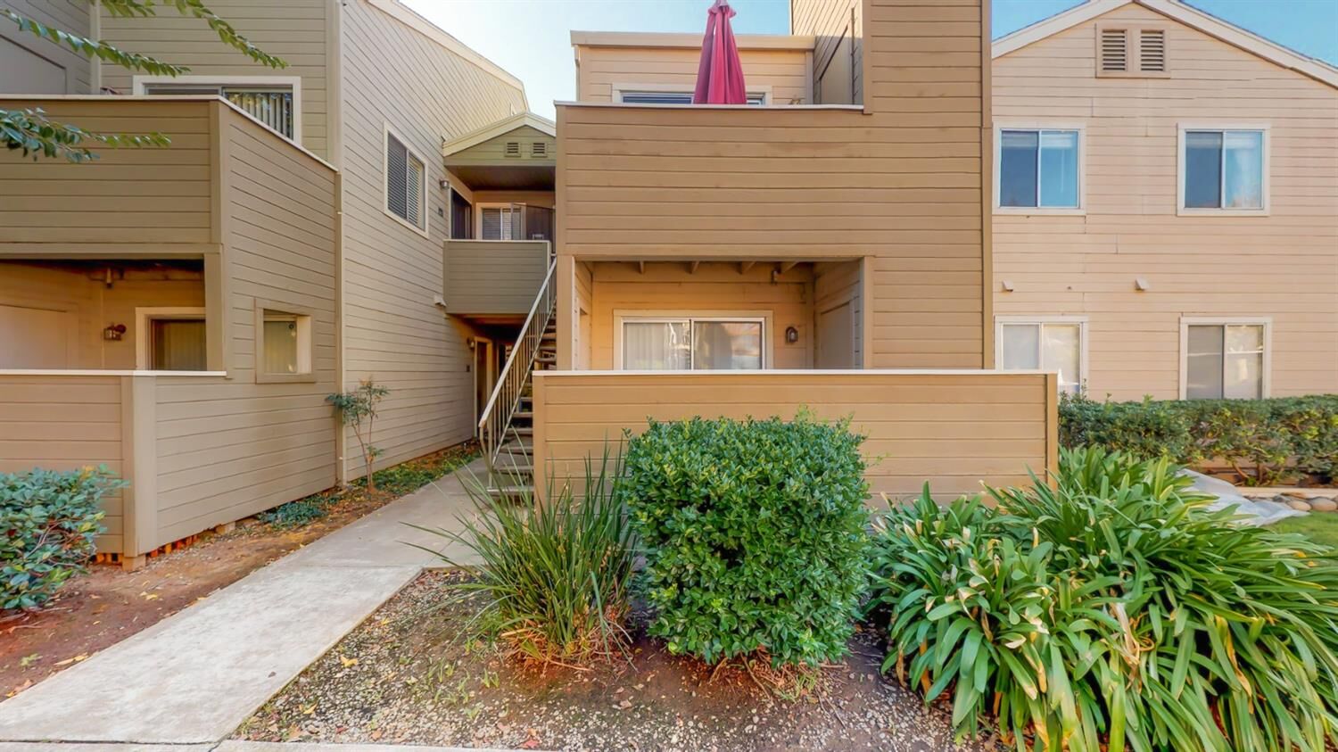 Property Photo: 1019 Dornajo Way 209 CA 95825