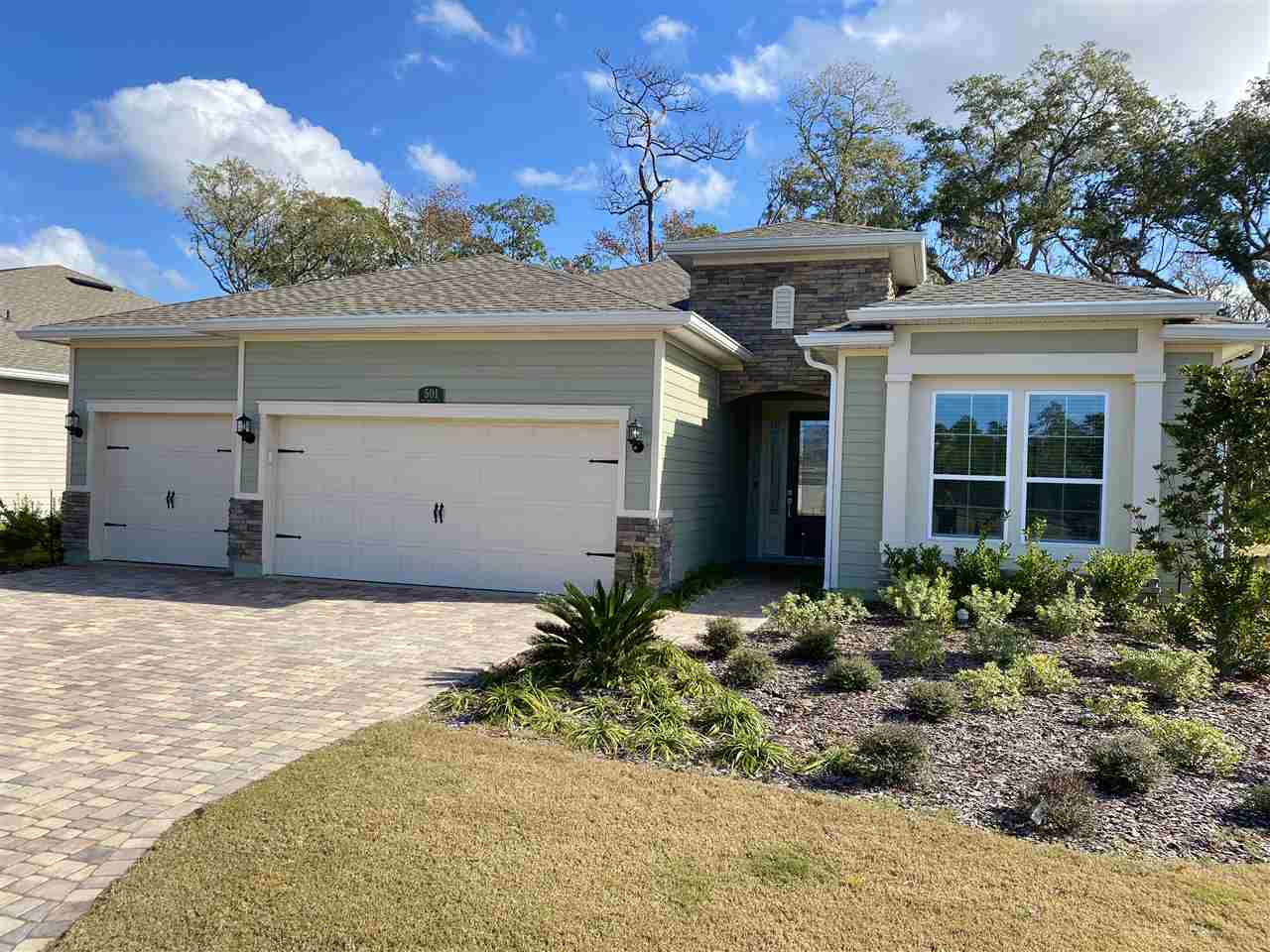 Property Photo:  501 Tintamarre Dr  FL 32092 