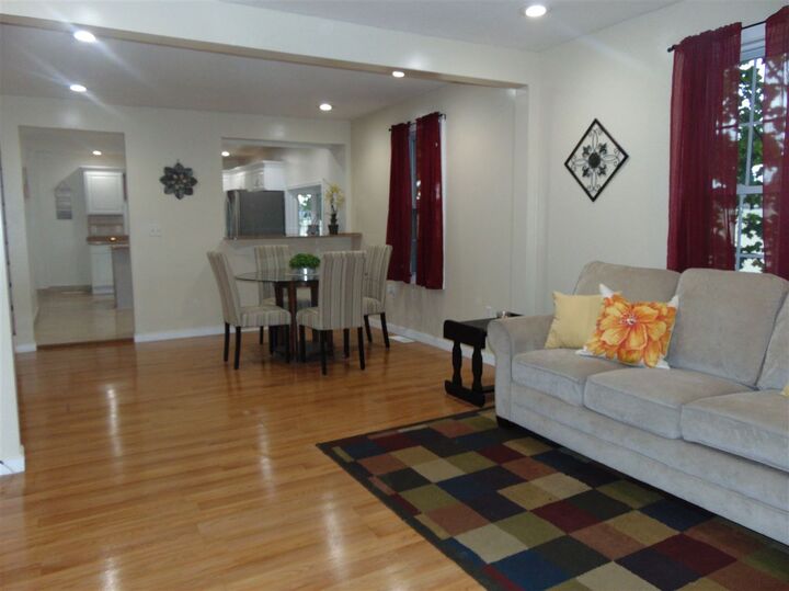 Property Photo:  8 Pond Street  NH 03079 