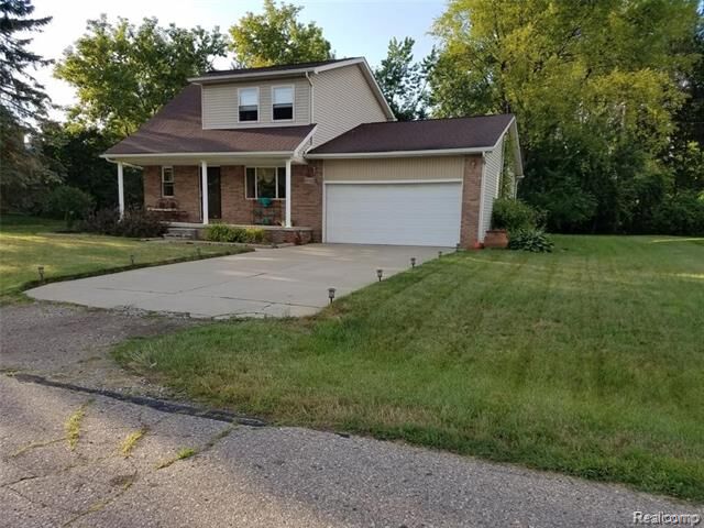Property Photo: 35112 Park Pl MI 48174