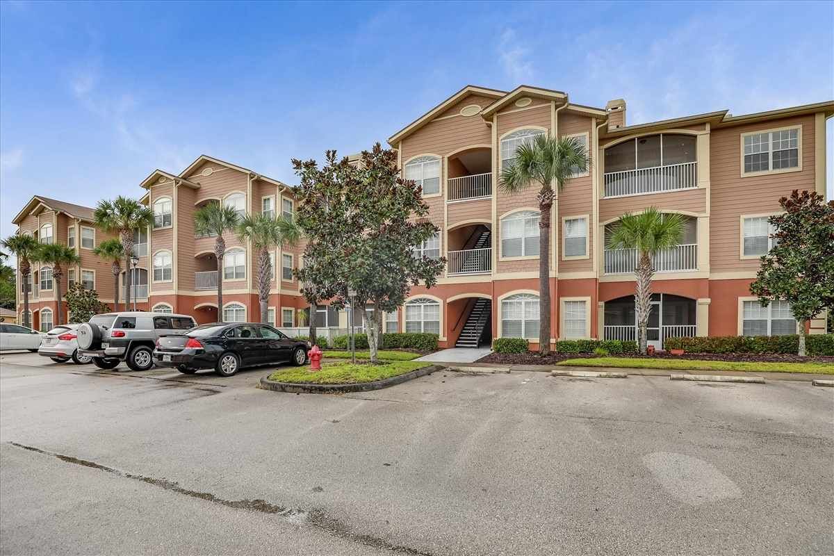 Property Photo:  285 Old Village Center Circle 5109  FL 32084 