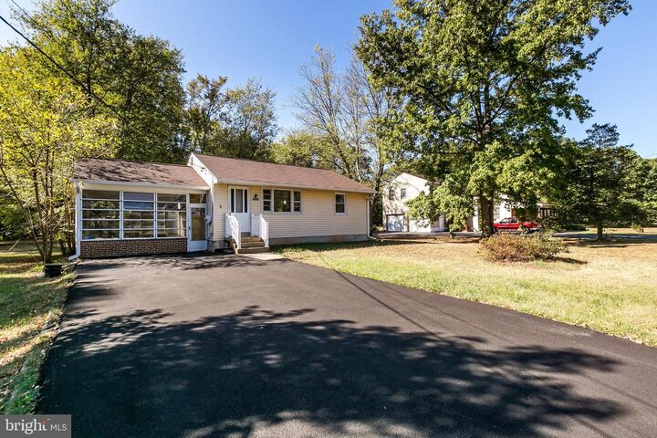 11033 Prospect Hill Road  Glenn Dale MD 20769 photo