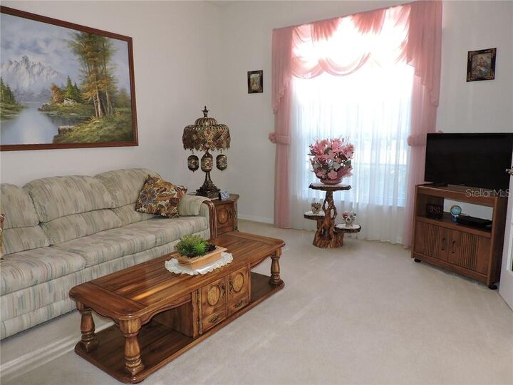 Property Photo:  489 Tryon Circle  FL 34606 