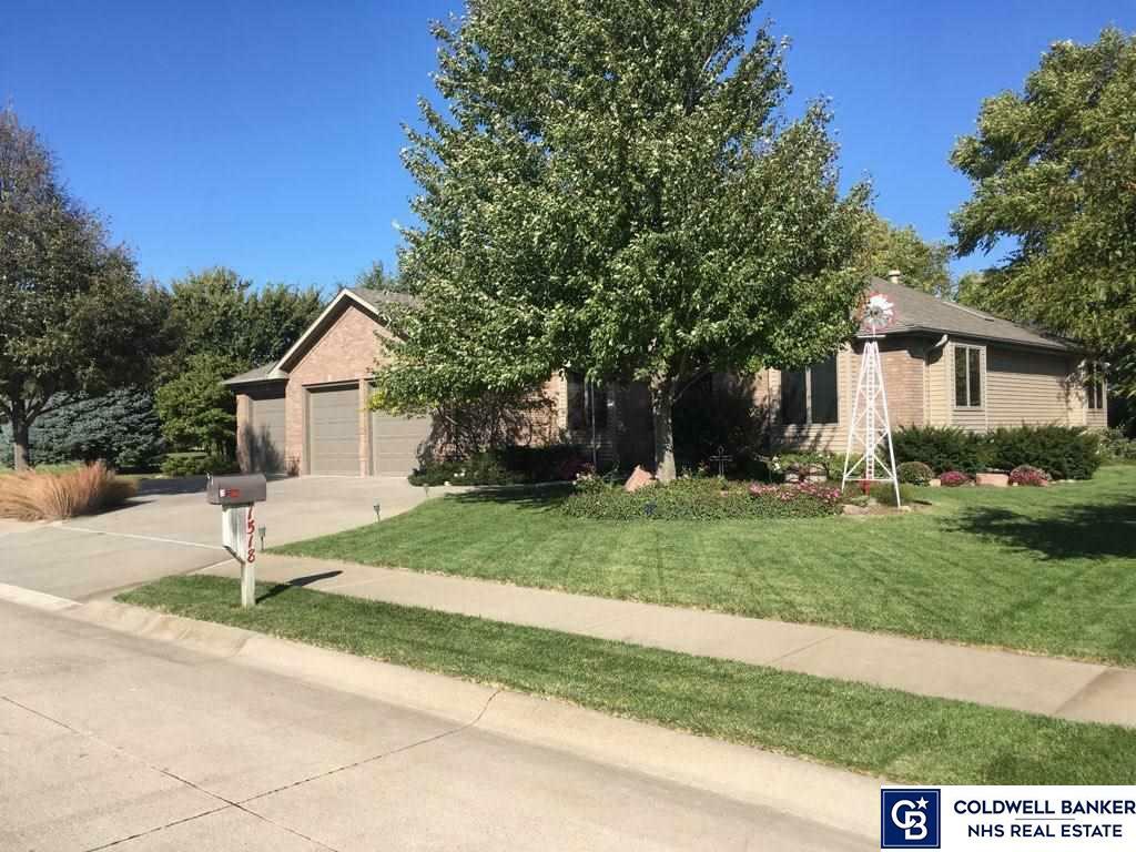 Property Photo:  1518 Clearview  NE 68467 